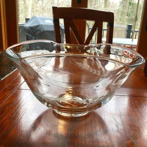 VINTAGE CLEAR GLASS TRIANGULAR BOWL WITH ETCHING